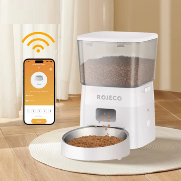 Automatic Pet Food Dispenser With Remote Control